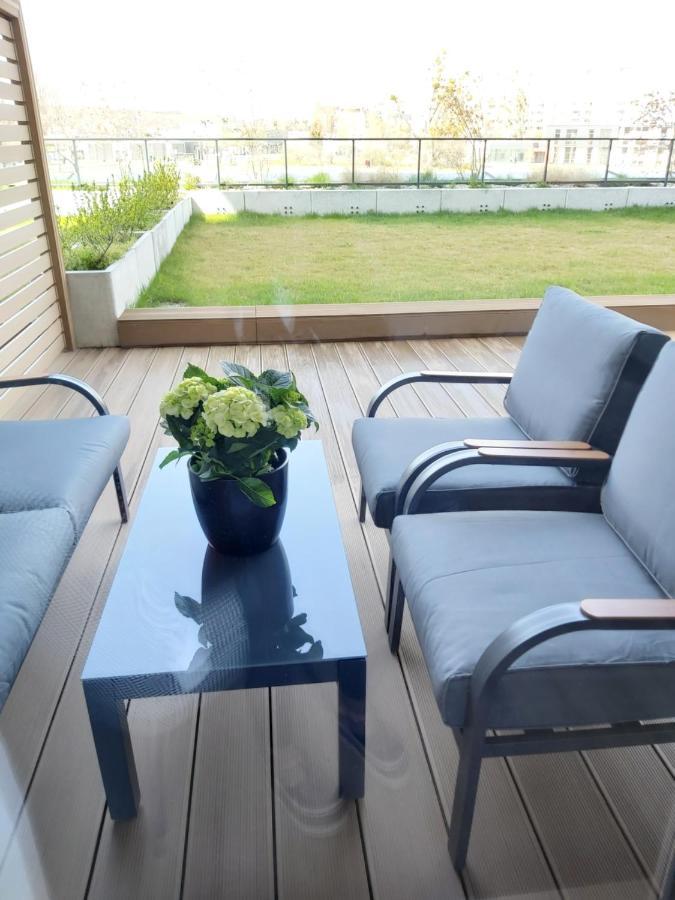 Apartament 150 Zaspa Vvita Z Prywatnym Ogrodem I Tarasem Danzig Exterior foto